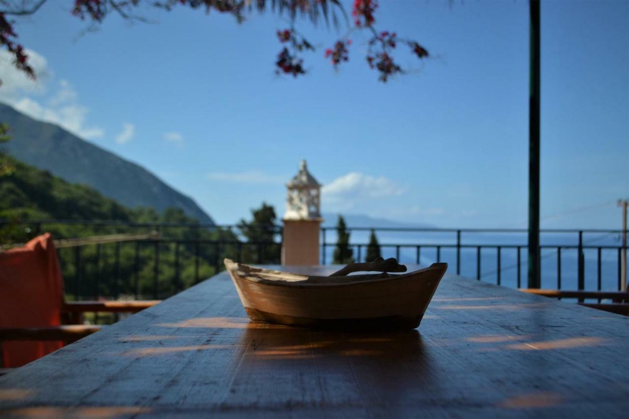 Giannatos Studios- Isabella Poros (Kefalonia) Exterior foto